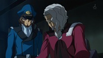 [sage]_Mobile_Suit_Gundam_AGE_-_02_[720p][10bit][26F41121].mkv_snapshot_01.10_[2011.10.15_11.41.52]