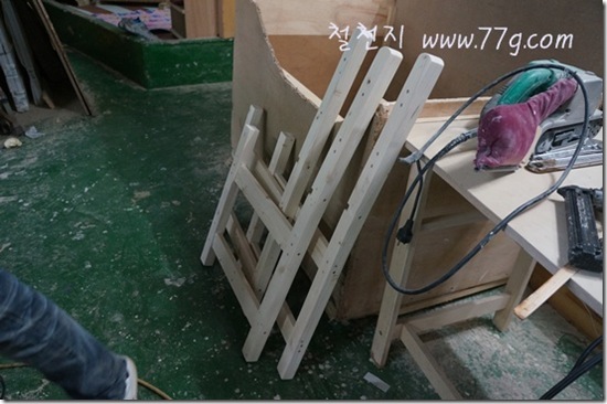 77gDSC04708-20121204-153328