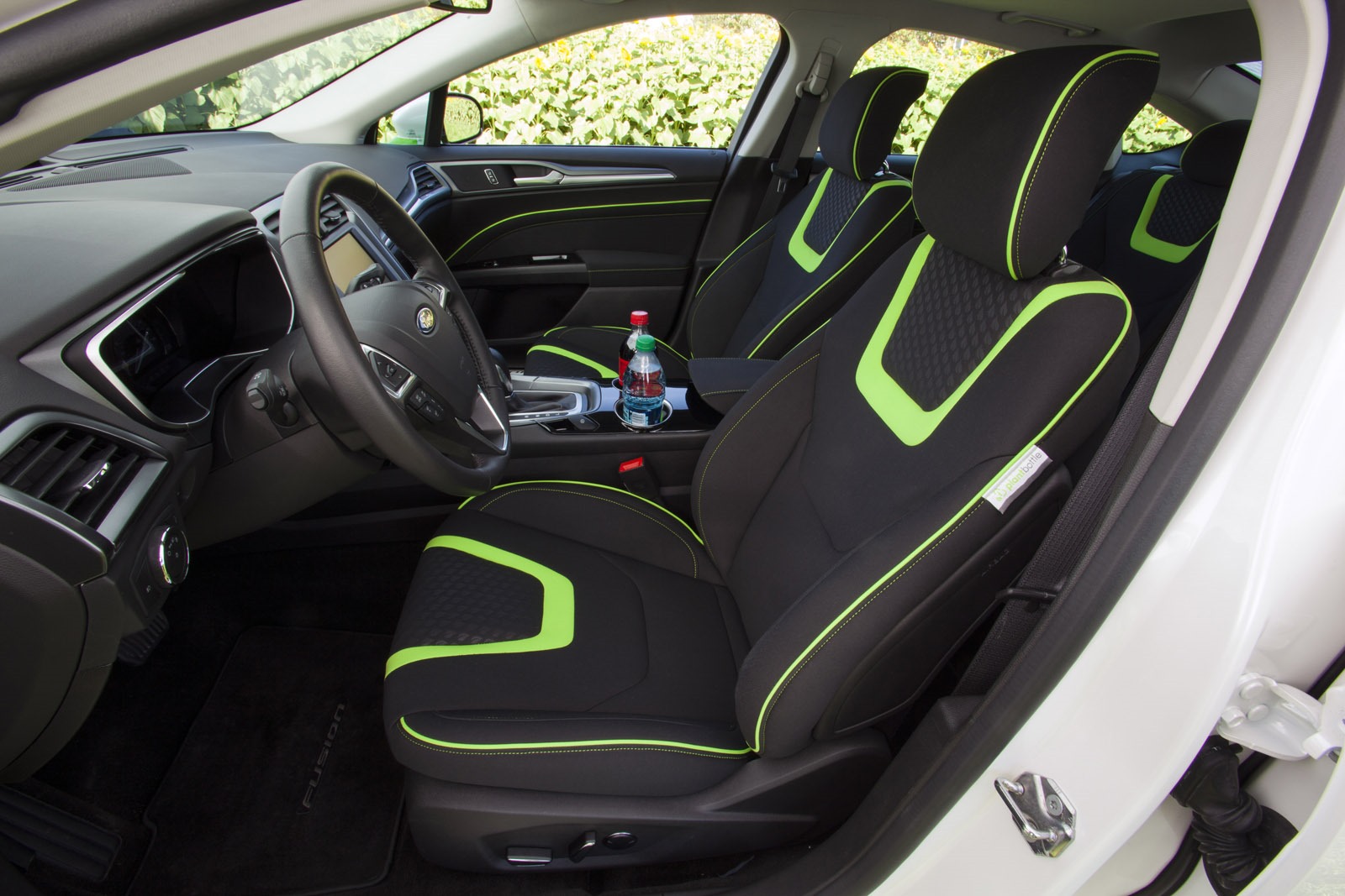 [Ford-Fusion-Energi-Coke-11%255B3%255D.jpg]