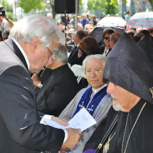 Armenian Genocide Memorial Montebello 04-24-2010 1022.JPG