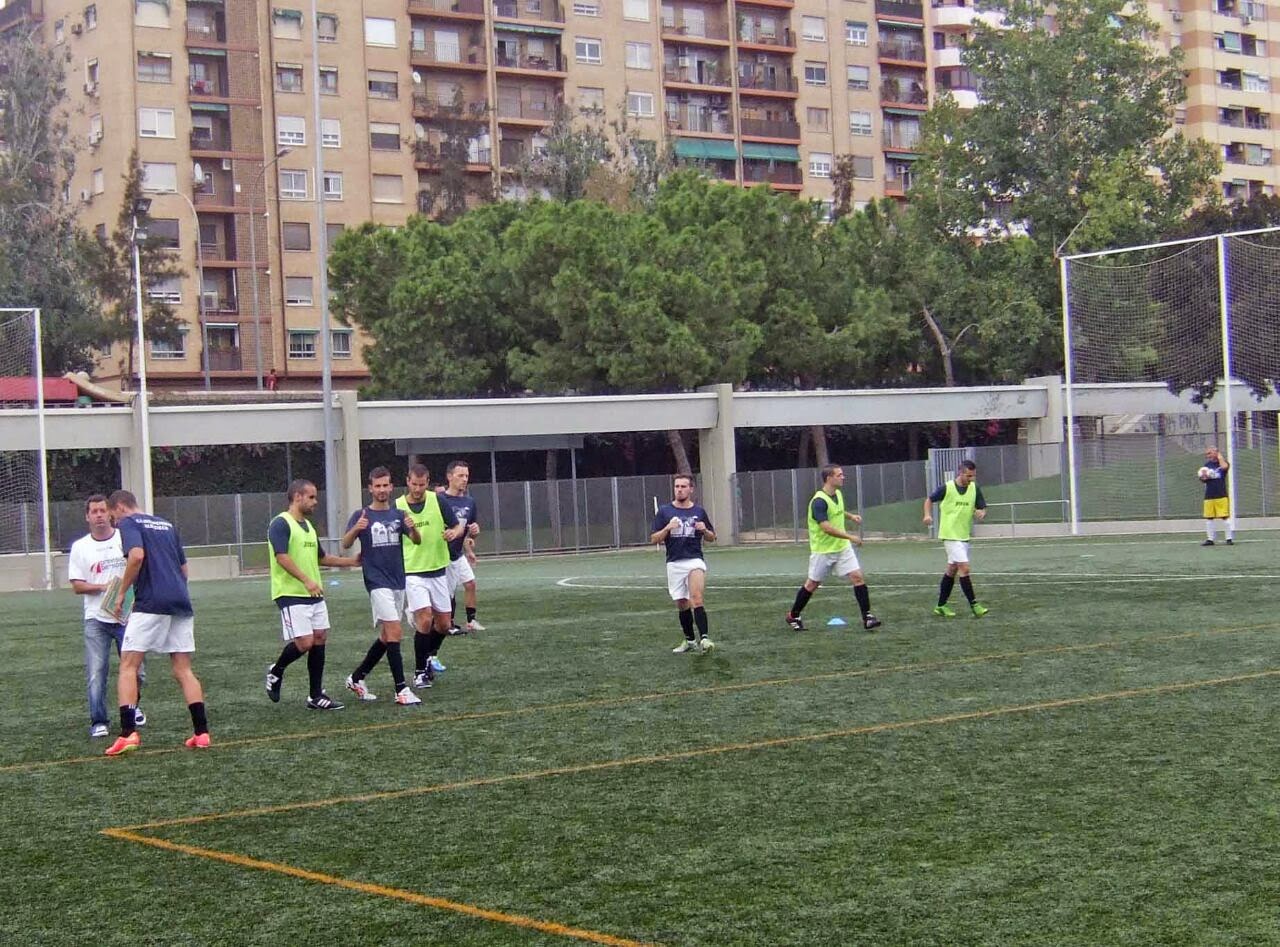 "Si perdemos seremos los mejores, si ganamos seremos eternos" Galería