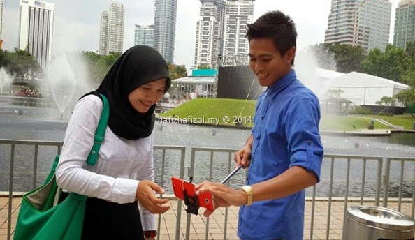 Gambar Monopod di KLCC & Pavilion