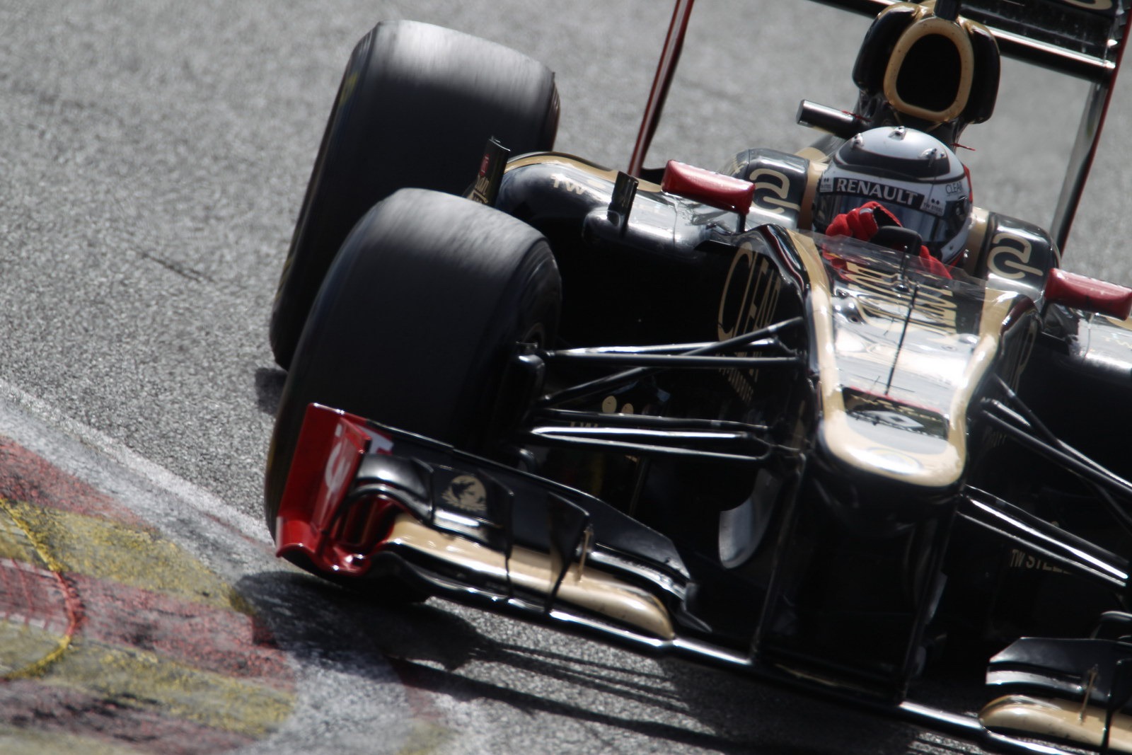[F1-Belgium-Lotus-Raikkonen-2%255B2%255D.jpg]