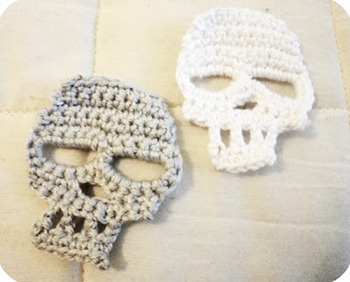 crochet skull 2