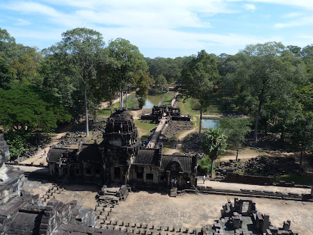 Obiective turistice Angkor: Baphoun Angkor Wat