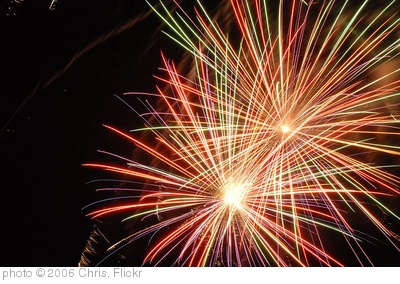'Fireworks' photo (c) 2006, Chris - license: https://creativecommons.org/licenses/by/2.0/
