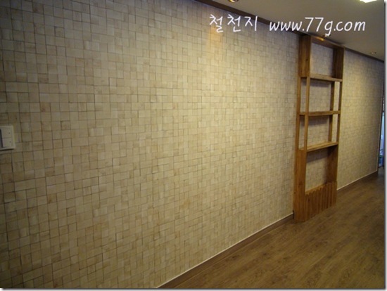 77gDSC08022-20110412-170756