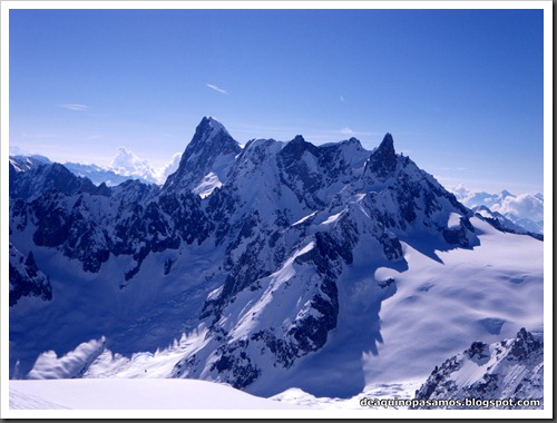 Descenso del Valle Blanco esquiando (Chamonix, Alpes) 5352