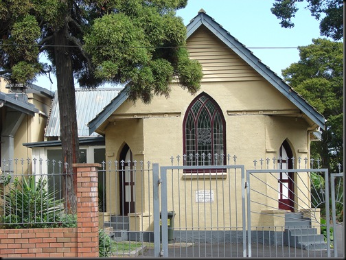 pulelaa-small-church pulelaa-small-church