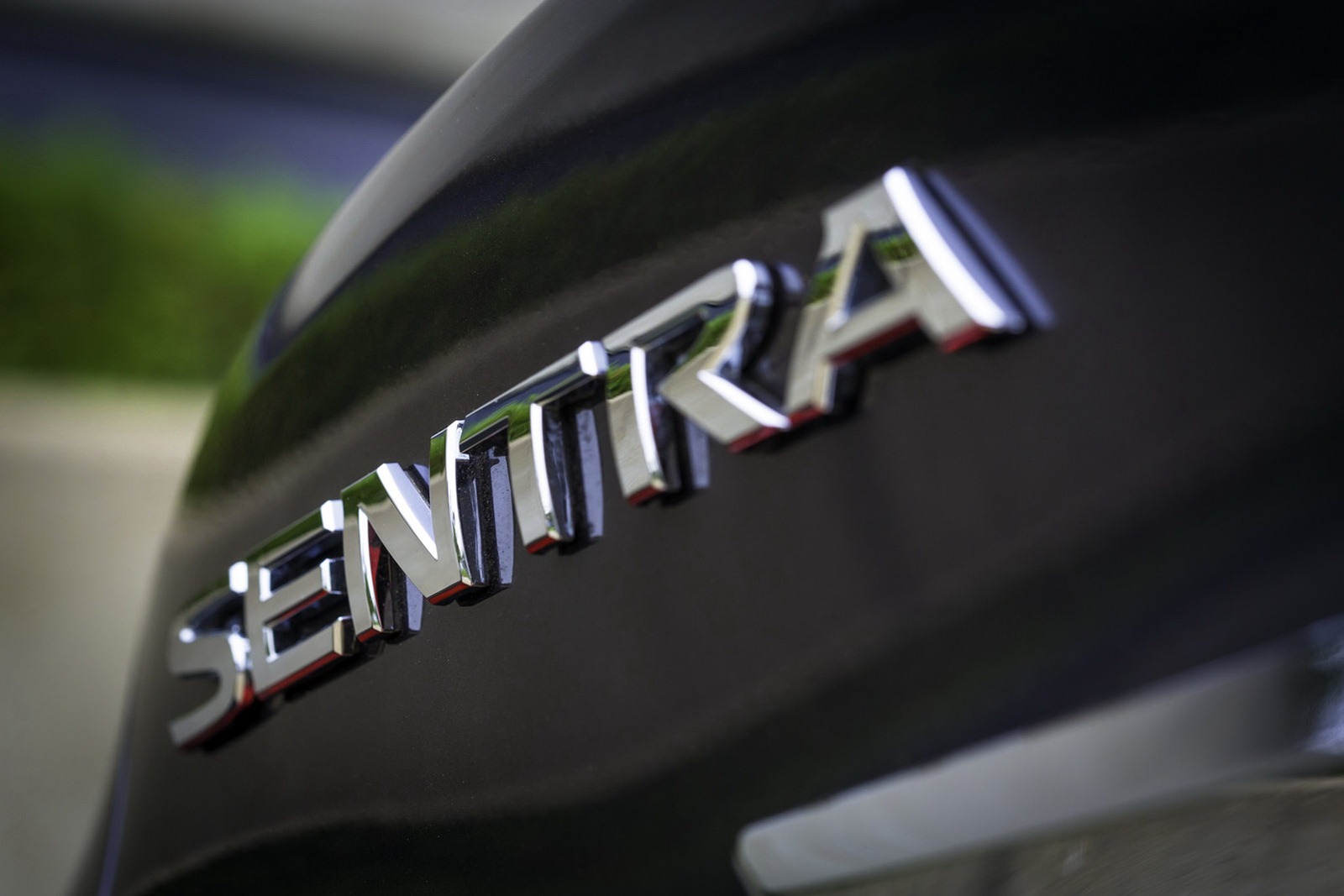 [2013-Nissan-Sentra-33%255B2%255D.jpg]