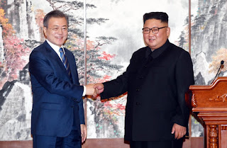 Tổng thống Hàn Quốc Moon Jae-in và Chủ tịch Triều Tiên Kim Jong-un