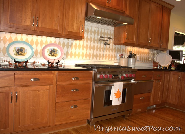 [Turkeys%2520in%2520the%2520Kitchen2%255B7%255D.jpg]