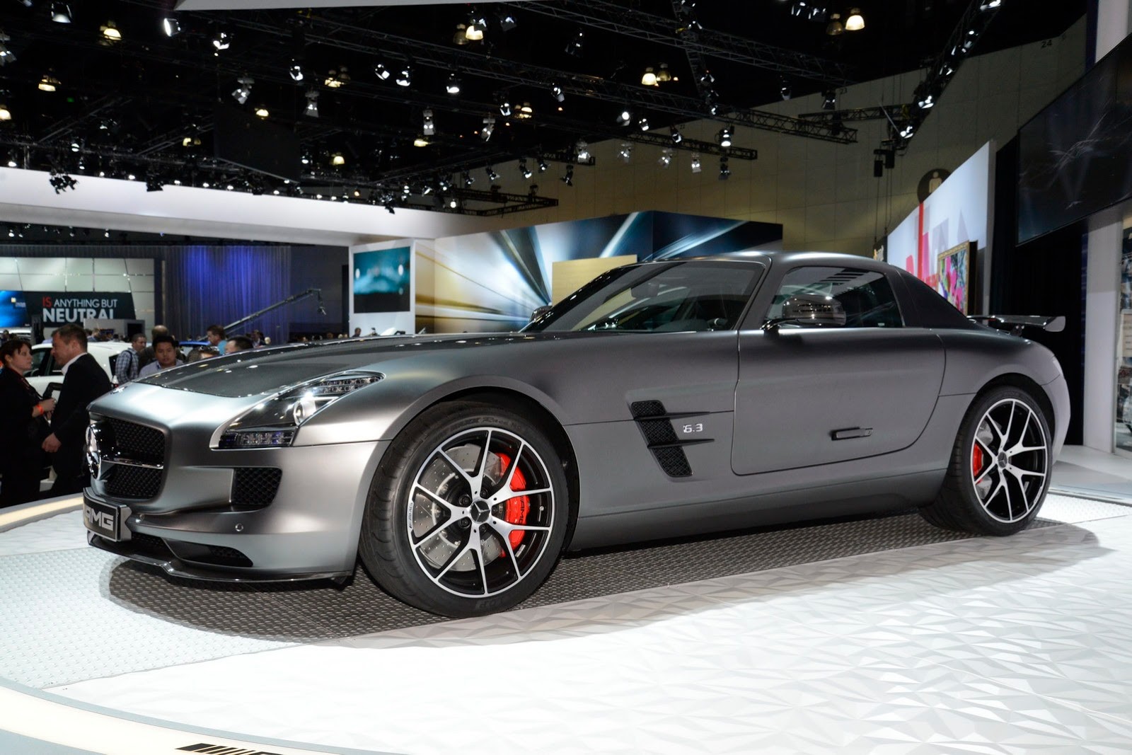 [2013-Los-Angeles-Auto-Show-217%255B2%255D.jpg]