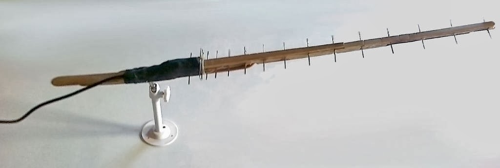 [cara-membuat-antena-modem%255B2%255D.jpg]