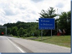 1648 Delaware - Welcome sign - I-95