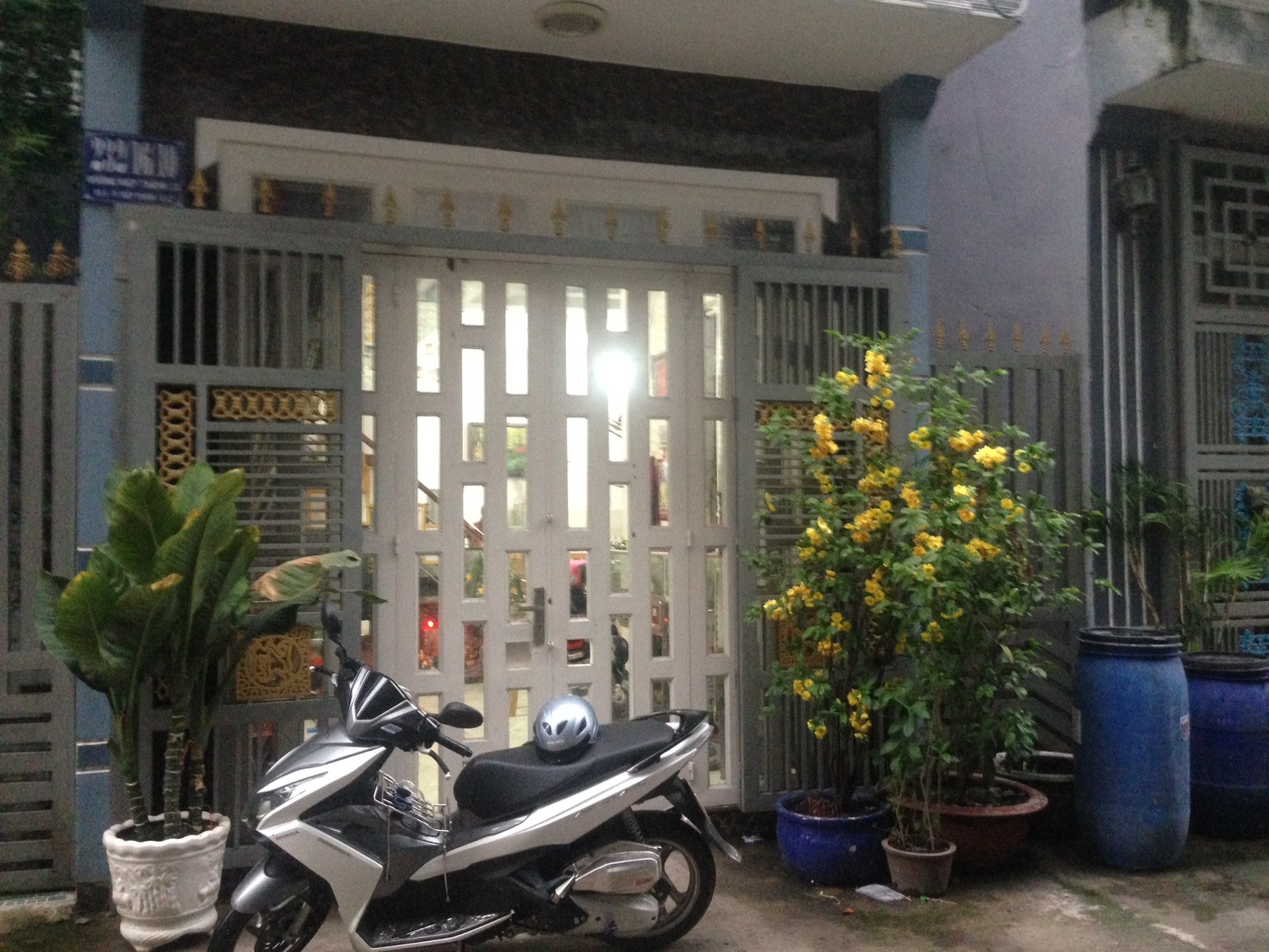 Bán nhà phố Hiệp Thành Quận 12 - 09 Bán nhà phố Hiệp Thành Quận 12 - 09