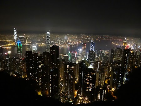 02. Panorama de noapte Hong Kong.JPG