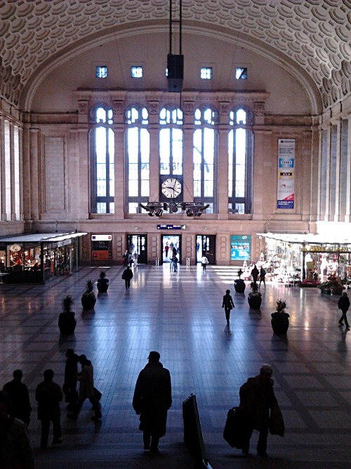 [Leipzig%2520Hauptbahnhof%2520Osthalle%255B9%255D.jpg]