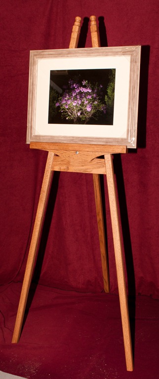 Oak Easel Final and picture