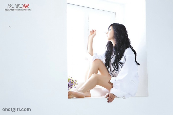Kim Ha Yul in White Dress