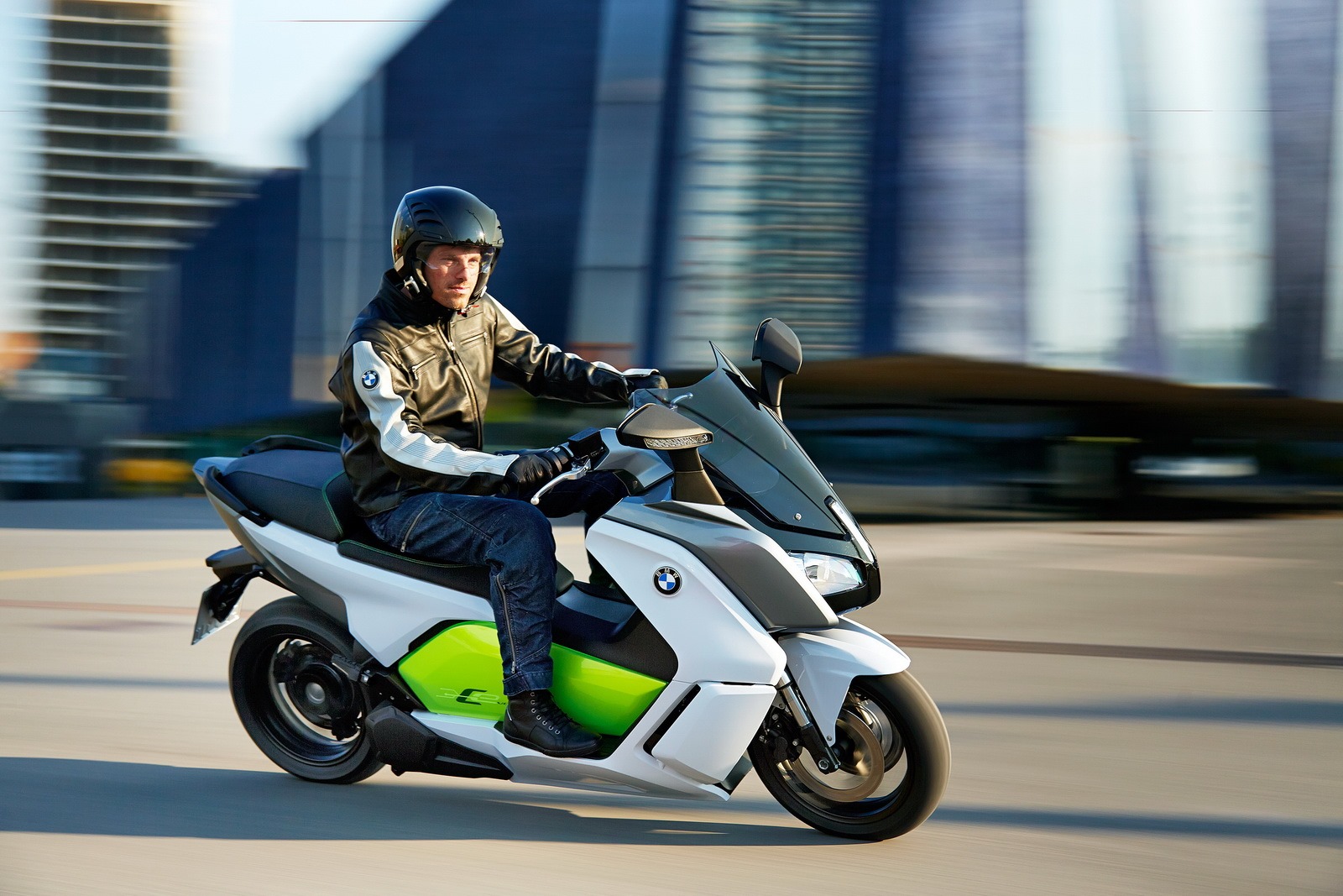 [BMW-Electric-Scooter-11%255B2%255D.jpg]