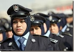 Model Hijab Polisi Wanita (21)