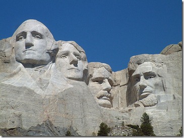 800px-Mount_Rushmore_National_Memorial