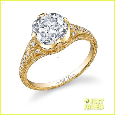 [miley-cyrus-engagement-ring1%255B6%255D.jpg]