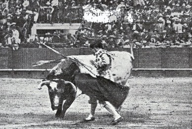 1914-04-21 Sevilla (p. SyS) Belmonte en el tercero