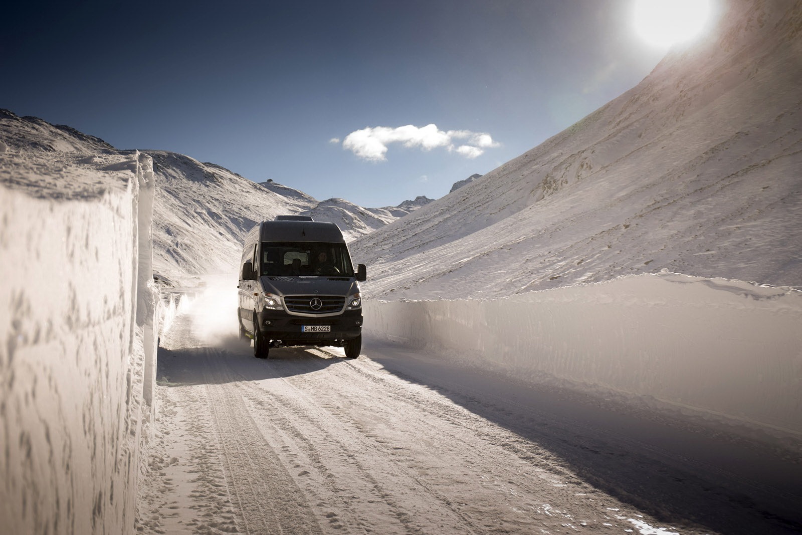 [Mercedes-Benz-Sprinter-4x4-42%255B2%255D.jpg]