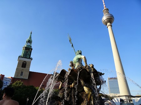 Obiective turistice Berlin: Turnul televiziunii RDG