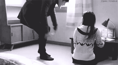 tumblr_mgqfxwC4Xj1rn8yh2o1_400.gif