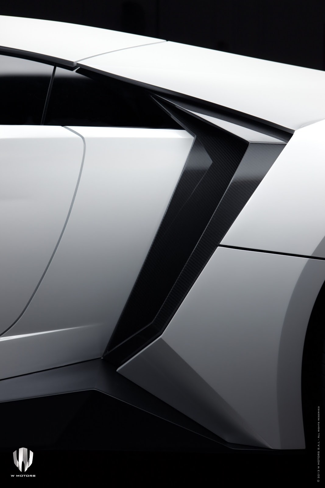 [W-Motors-Lykan-15carscoops%255B5%255D.jpg]