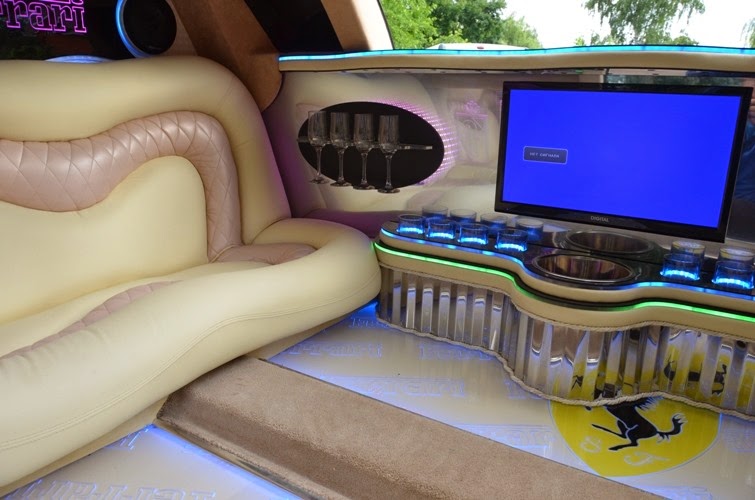 [Ferrari-F430-Replica-Limousine-29%255B2%255D.jpg]