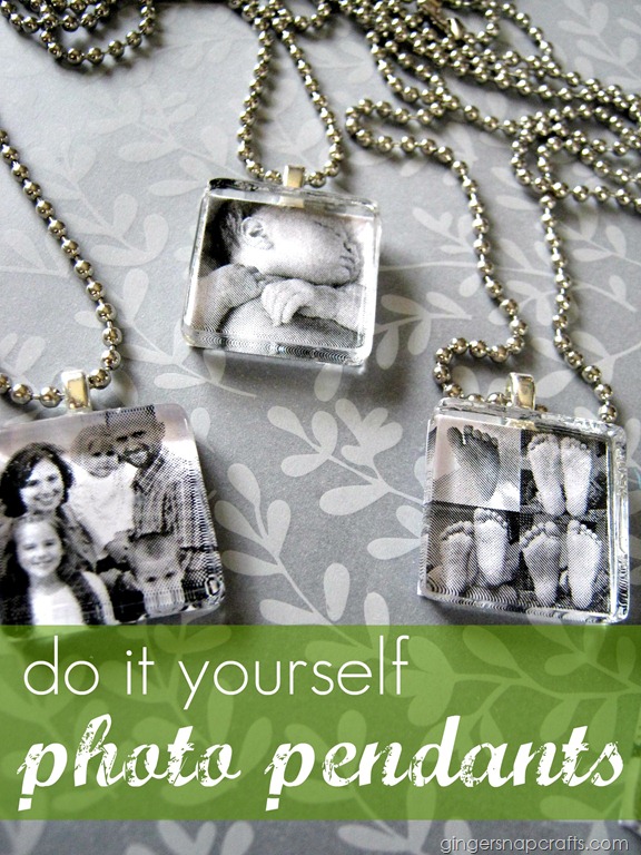 [do-it-yourself-photo-pendants4.jpg]