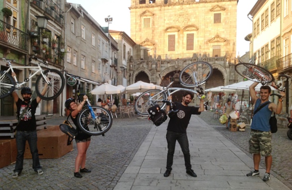 Massa Crítica em Braga, em agosto de 2013