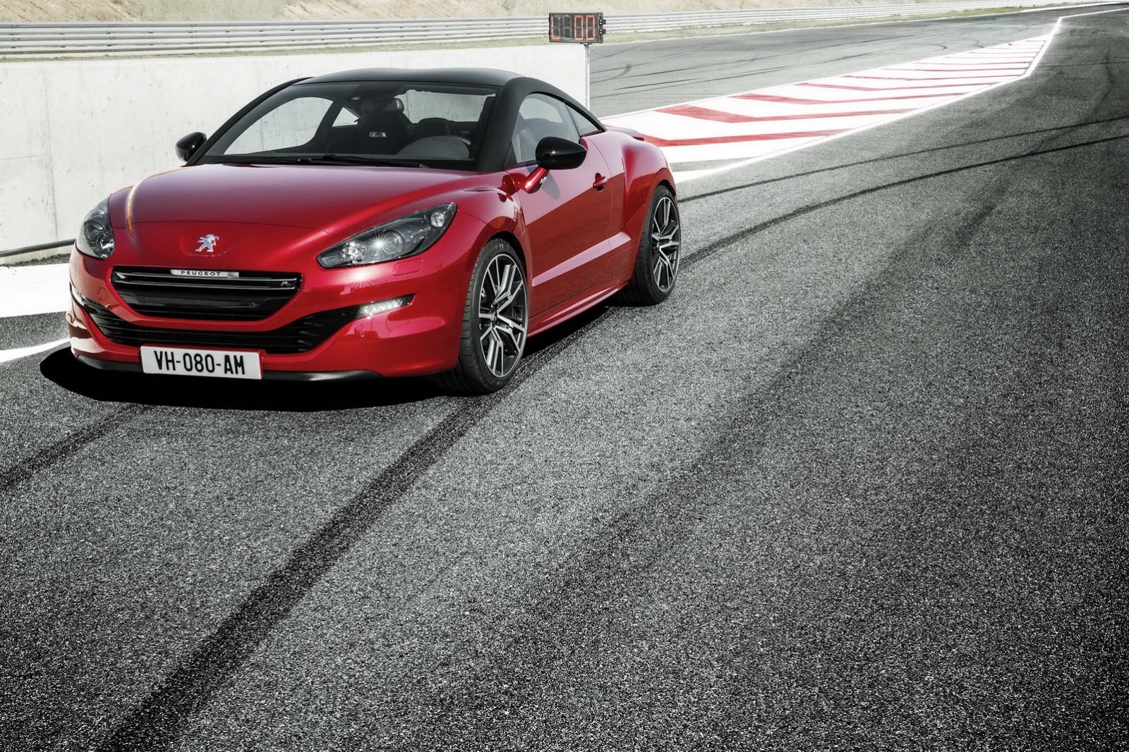 [Peugeot-RCZ-R-23%255B2%255D.jpg]