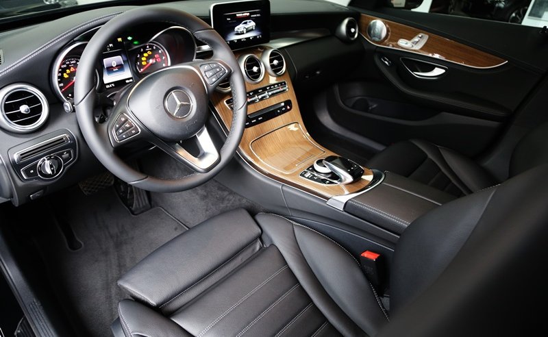 Nội thất xe Mercedes Benz C250 Exclusive new model 02 Nội thất xe Mercedes Benz C250 Exclusive new model 02