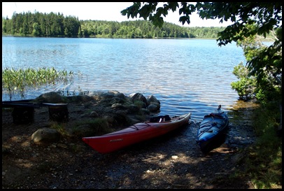 Kayaking Seal Cove Pond 258