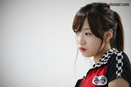 So Yeon Yang - Race Queen