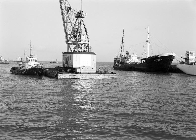[Porto-de-Lisboa.184.jpg]