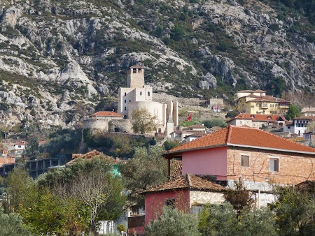 Obiective turistice Albania: Cetatea Kruja