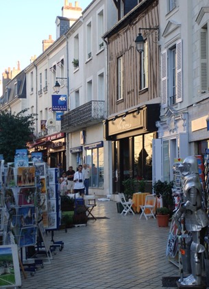5 Amboise, France (9) 5 Amboise, France (9)