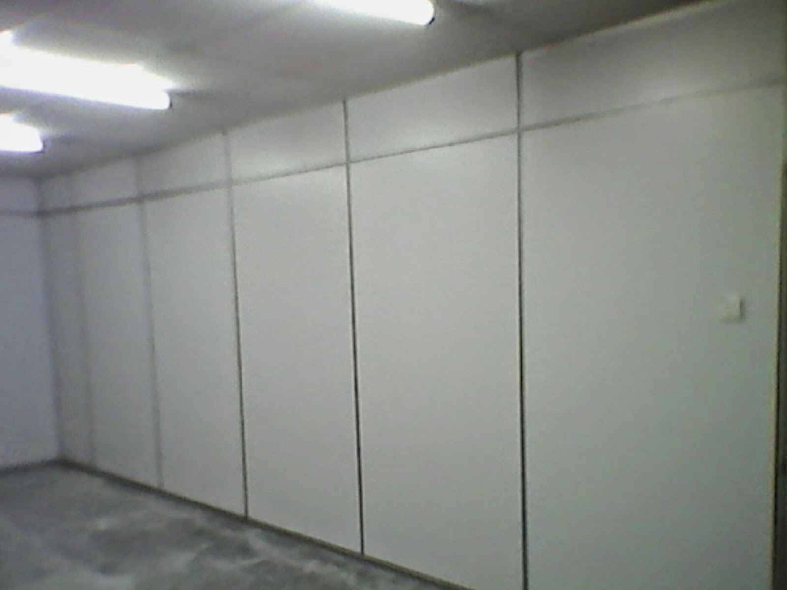 Plaster Ceiling and Wall (drywall gypsum construction) Office
