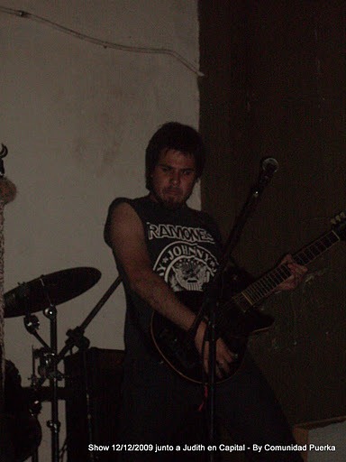 [Pork%2520junto%2520a%2520Judith%252012-12-2009%2520Capital%2520%252813%2529%255B2%255D.jpg]