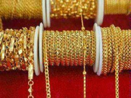 RBI cautious on response to gold import surge

