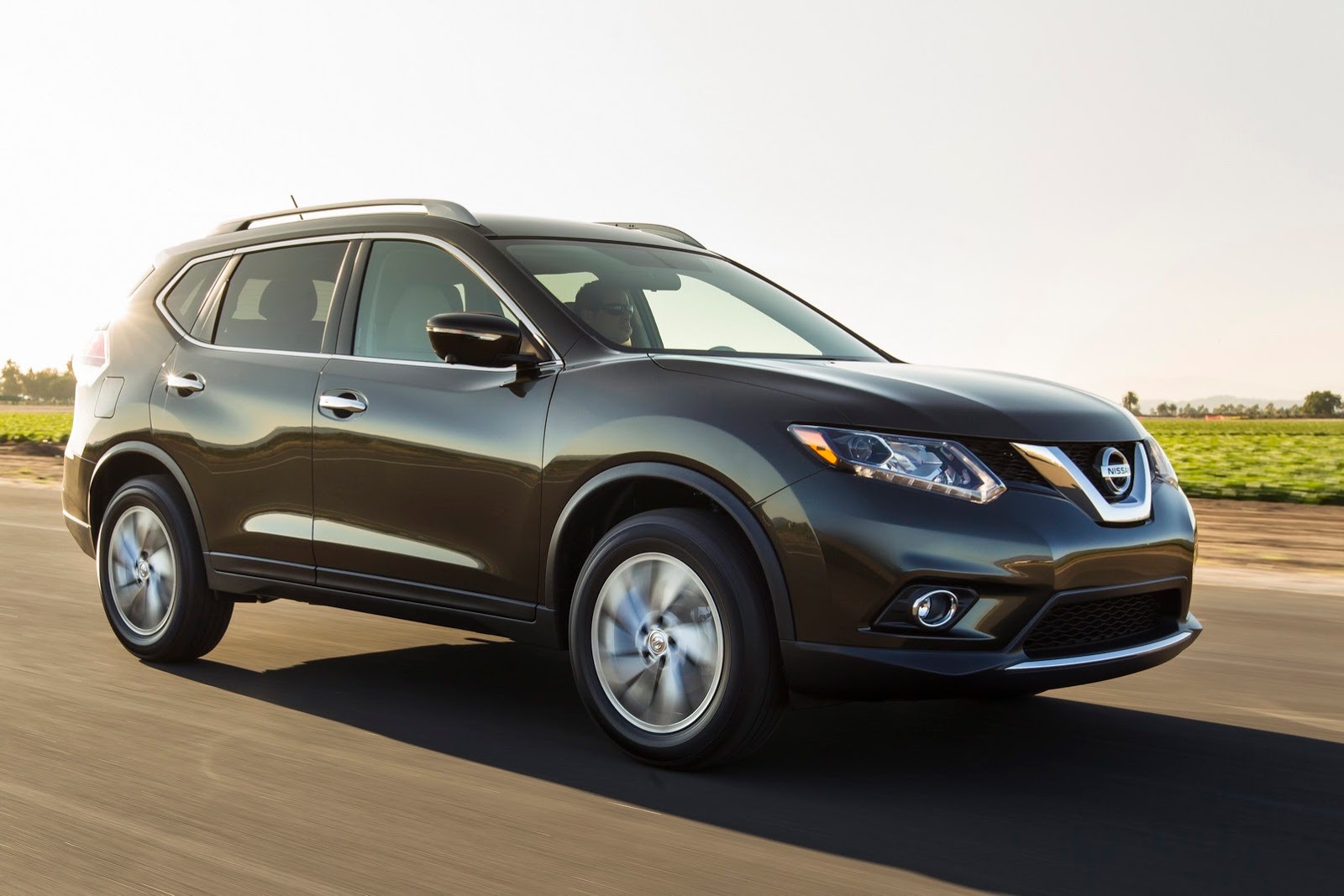 [2014-Nissan-Rogue-CUV-1%255B2%255D.jpg]