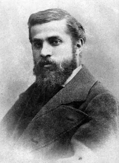 Antoni Gaudí, một con người cô đơn, một thiên tài của Chúa Antoni Gaudí, một con người cô đơn, một thiên tài của Chúa