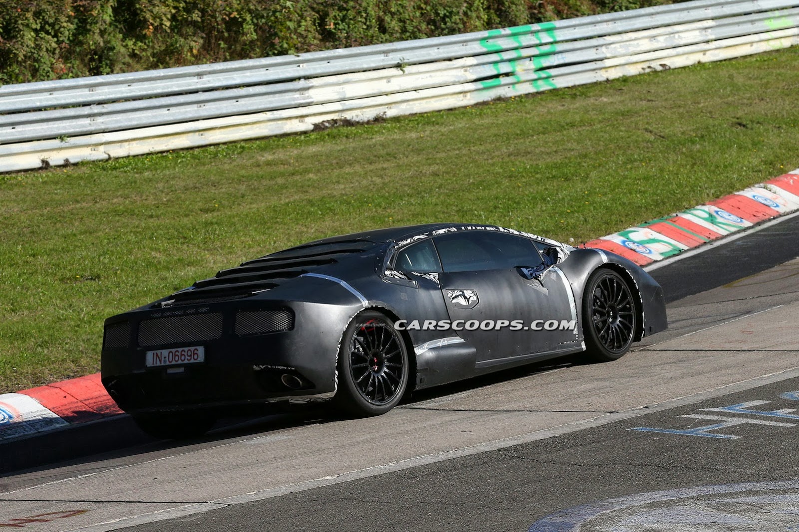[Lamborghini-Cabrera-8Ring%255B3%255D.jpg]
