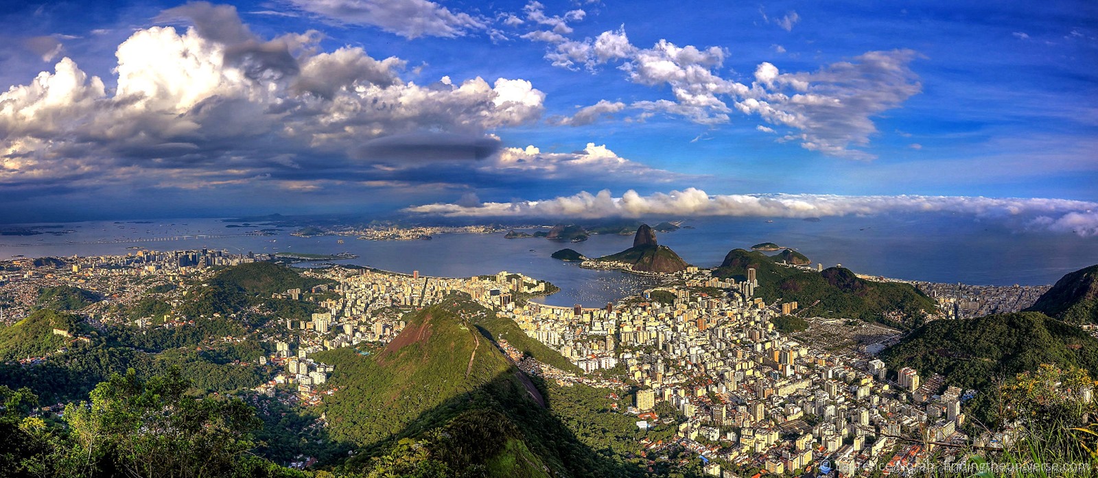 [Rio%2520from%2520above%2520panoramic%2520scaled%255B2%255D.jpg]